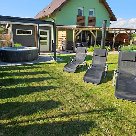 Holiday Home Znojmo W/ Wellness & Wine Exterior foto
