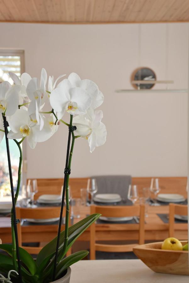 Holiday Home Znojmo W/ Wellness & Wine Exterior foto
